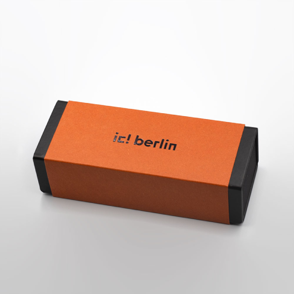 IC! BERLIN ANDY L. BLACK thumbnail 6