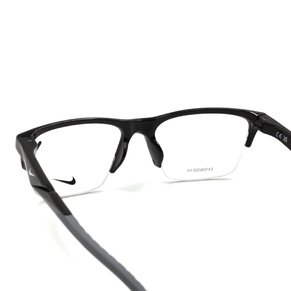 NIKE 7279 001 56 thumbnail 4