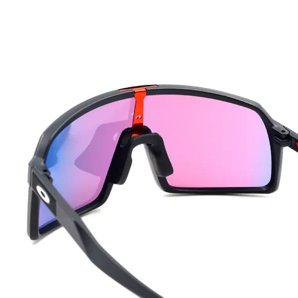 OAKLEY SUTRO S OO9406A-0637 thumbnail 4